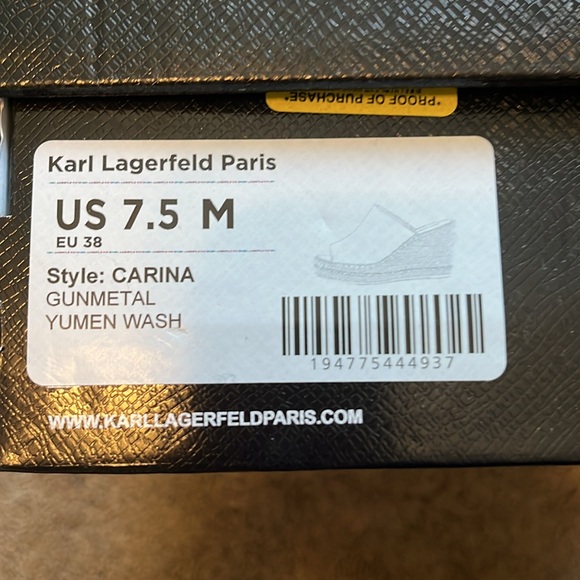 Karl Lagerfeld Paris Women's Carina Wedge Sandal size 7.5 new in box. - Picture 6 of 7